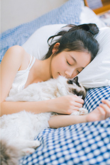 把双腿打开往花蒂里针扎ⅤK视频